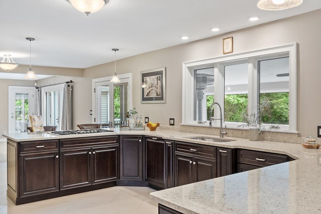 Interior, Kitchen, Pendant Lights, Recessed Lighting