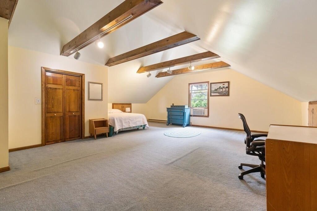 Bedroom, Home Office, Interior, Wooden Beams