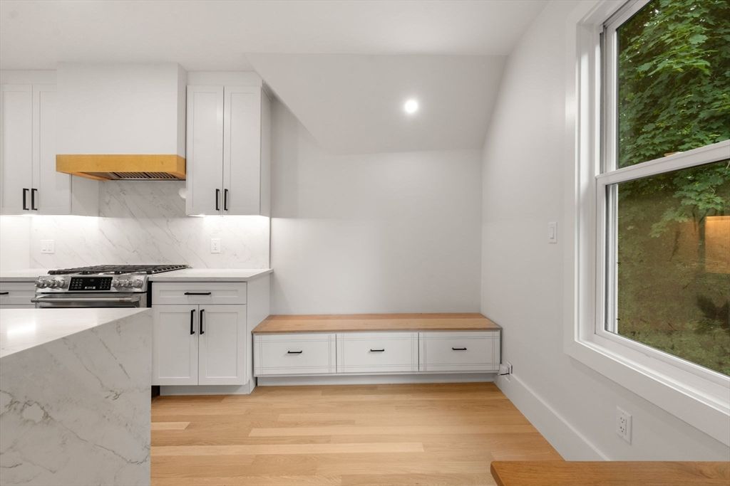 Interior, Kitchen, Marble Walls, Recessed Lighting, Wood Texture Flooring