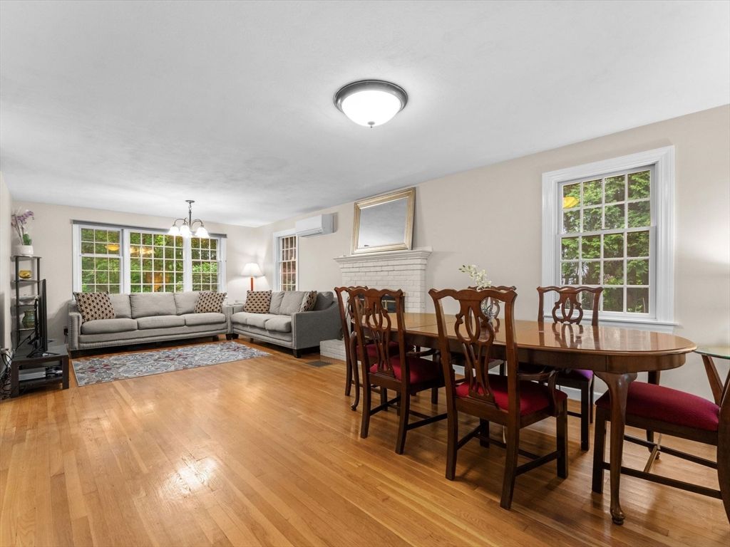 Chandelier, Dining room, Fireplace, Interior, Living room, Wood Texture Flooring