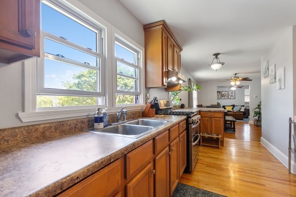Interior, Kitchen, Wood Texture Flooring