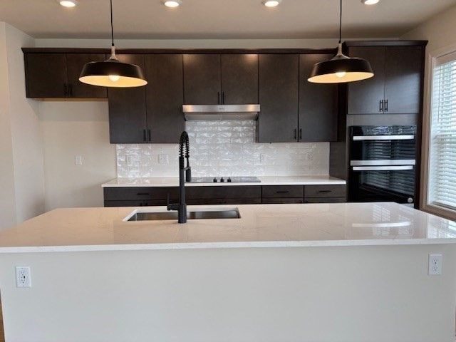 Interior, Kitchen, Pendant Lights, Recessed Lighting
