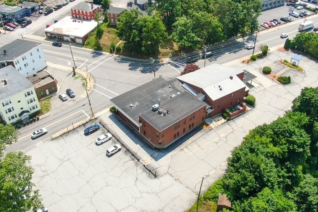 Exterior, Drone