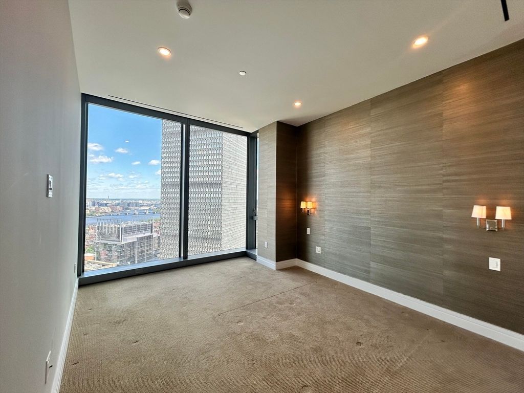 Empty room, Interior, Recessed Lighting