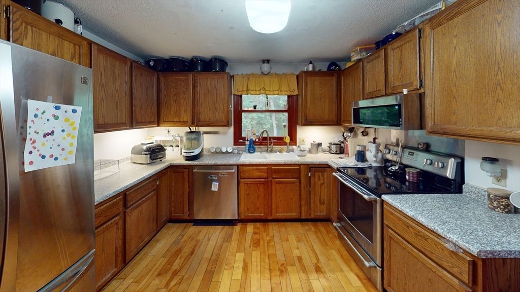 Interior, Kitchen, Wood Texture Flooring