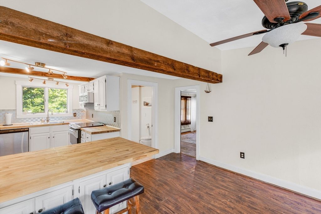 Interior, Kitchen, Wooden Beams, Wood Texture Flooring