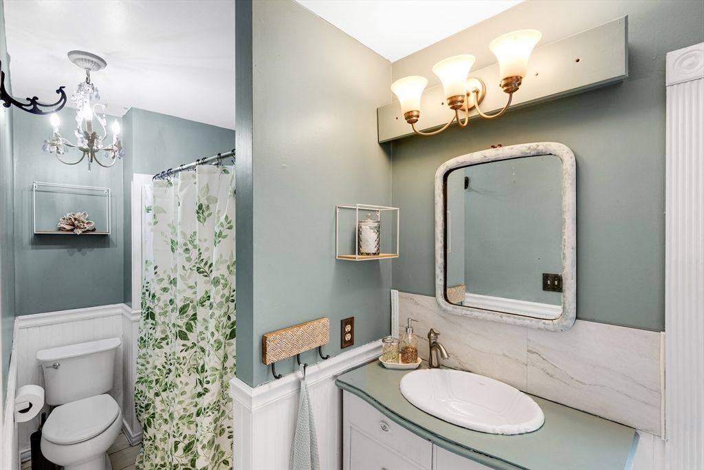 Bathroom, Chandelier, Interior
