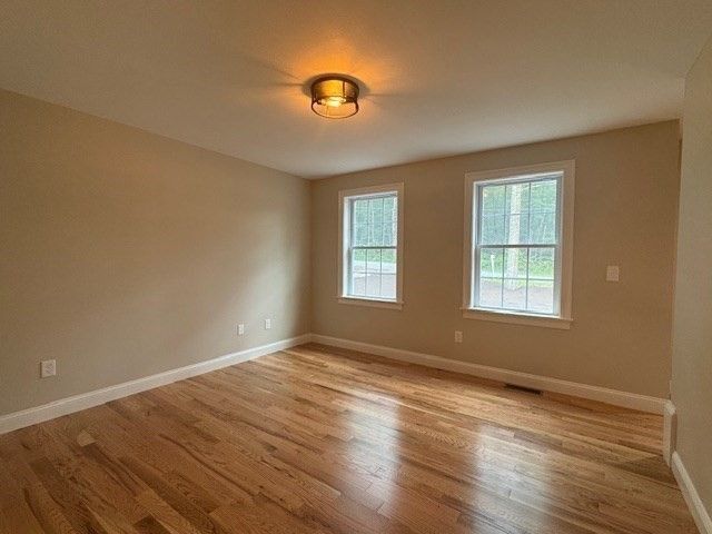 Interior, Recessed Lighting, Walk-in Closets, Wood Texture Flooring