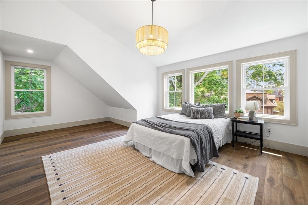 Bedroom, Interior, Pendant Lights, Recessed Lighting, Wood Texture Flooring