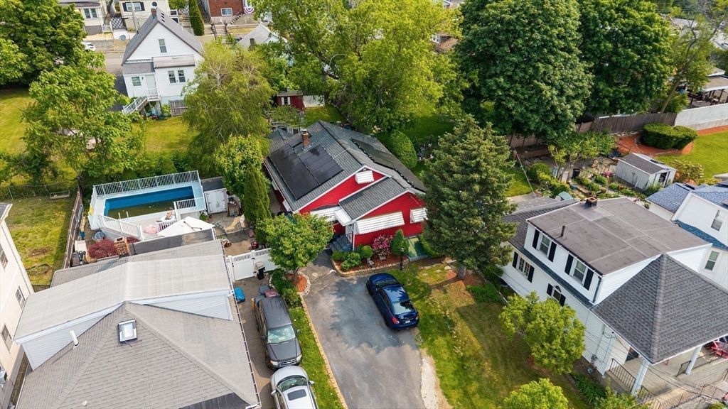 Exterior, Drone