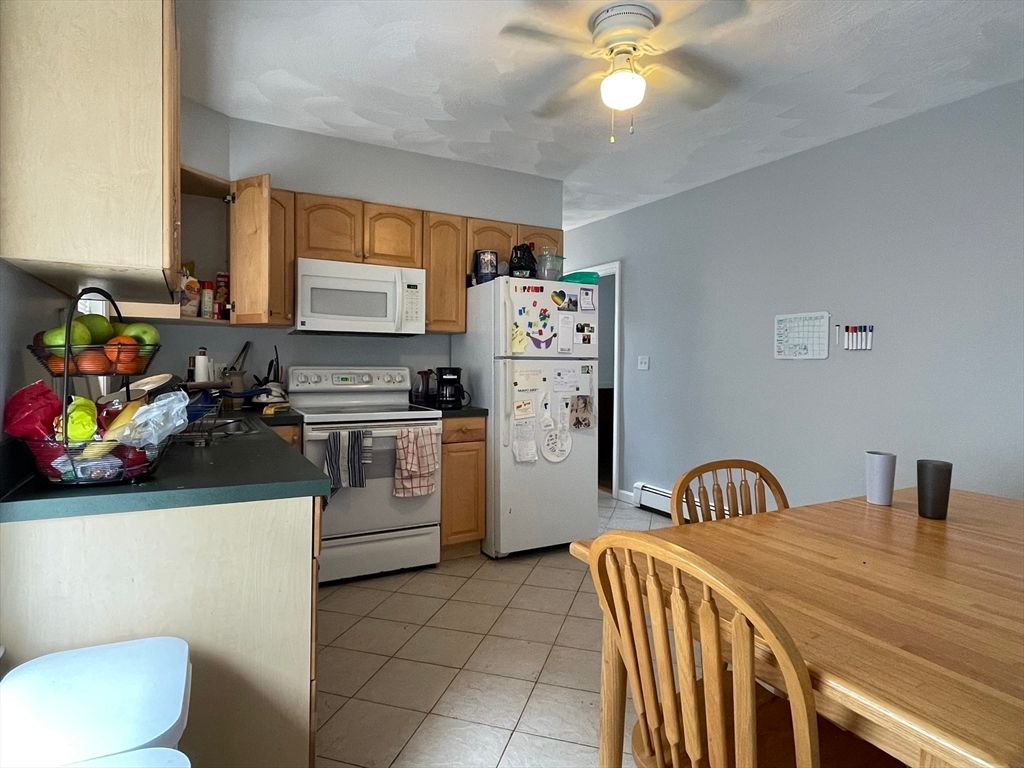 Dining room, Interior, Kitchen