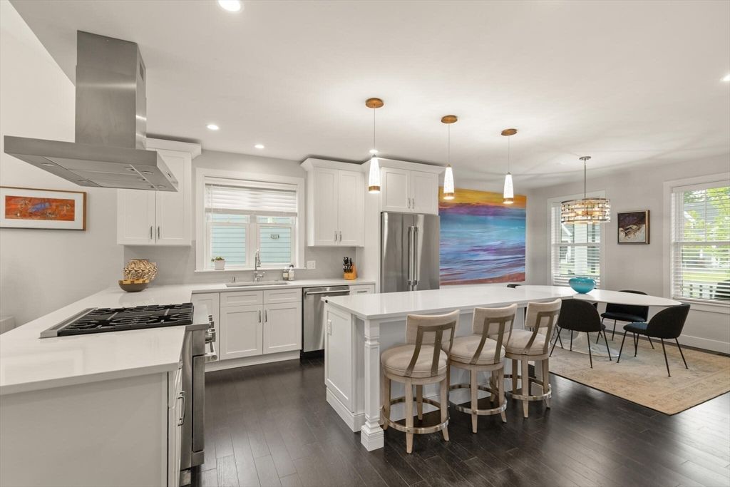 Dining room, Interior, Kitchen, Pendant Lights, Recessed Lighting, Stainless Steel Appliances, Wood Texture Flooring