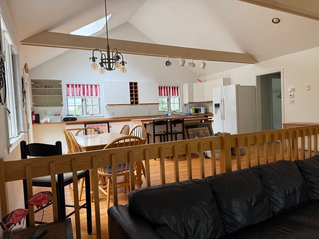 Interior, Kitchen, Pendant Lights, Recessed Lighting, Wooden Beams