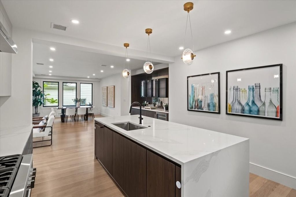 Dining room, Interior, Kitchen, Pendant Lights, Recessed Lighting, Wood Texture Flooring