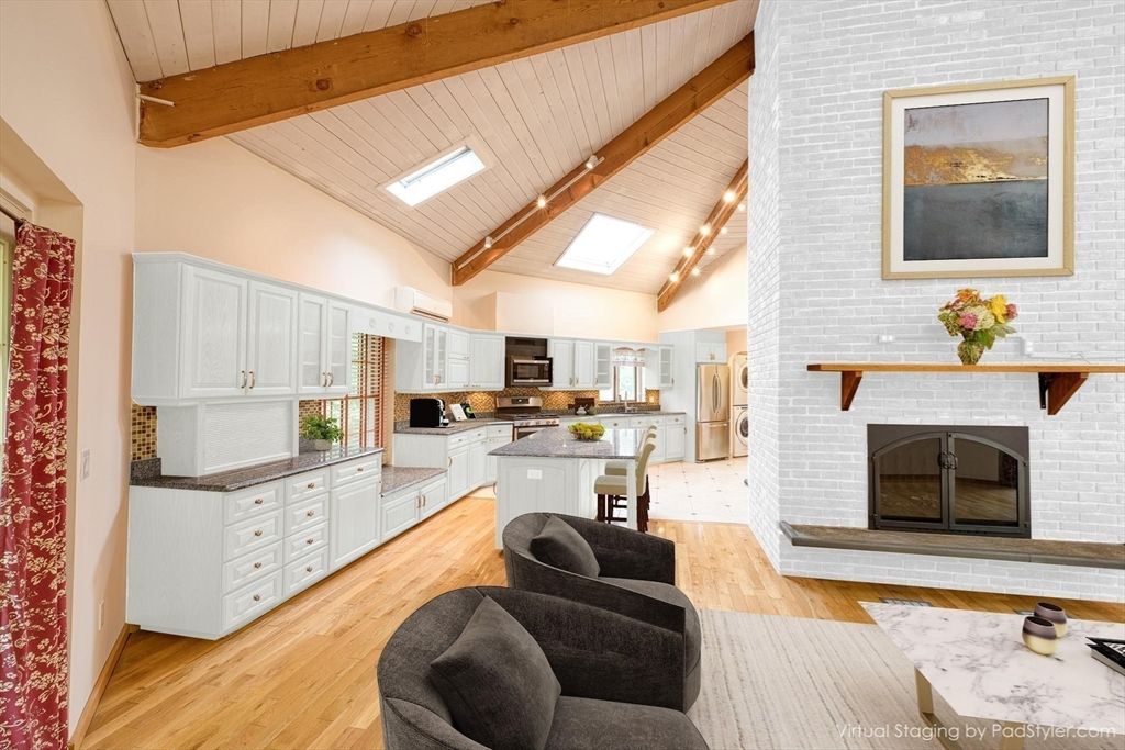 Fireplace, Interior, Kitchen, Stainless Steel Appliances, Stone Walls, Wooden Beams, Wooden Ceilings, Wood Texture Flooring