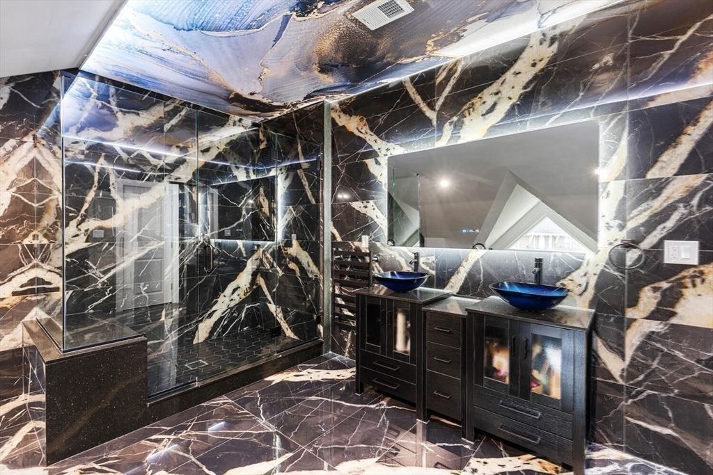 Bathroom, Interior, Marble, Marble Walls