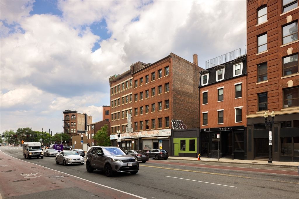 Exterior, Facade, Condo Building