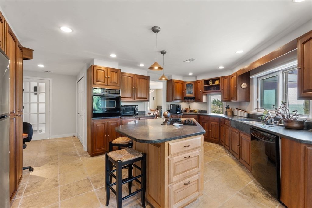 Interior, Kitchen, Pendant Lights, Recessed Lighting
