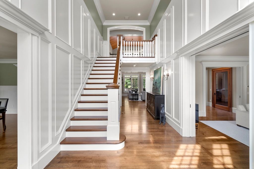 Interior, Piano, Recessed Lighting, Wood Texture Flooring