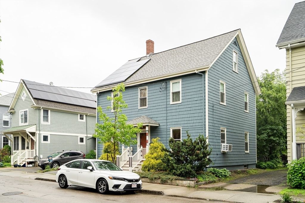 Exterior, Facade, Solar Panels, Queen Anne Victorian