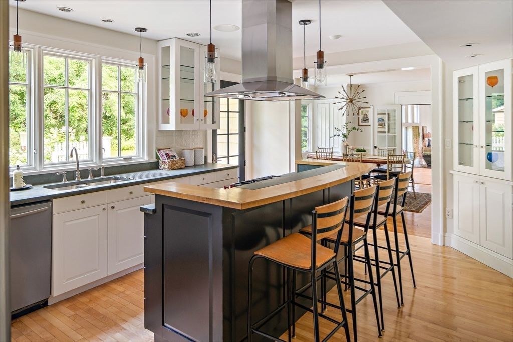 Interior, Kitchen, Pendant Lights, Recessed Lighting, Wood Texture Flooring