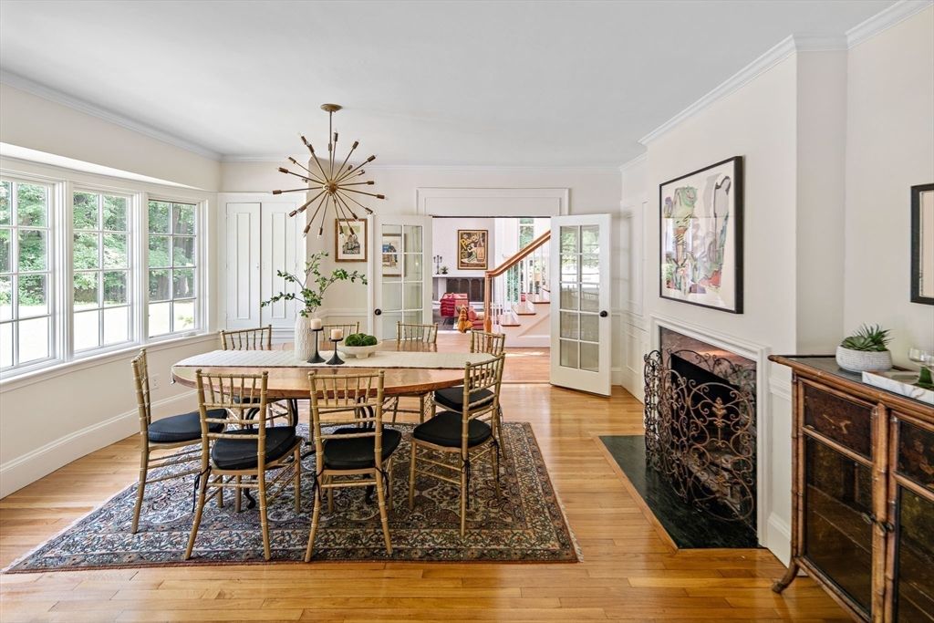Dining room, Fireplace, Interior, Pendant Lights, Wood Texture Flooring