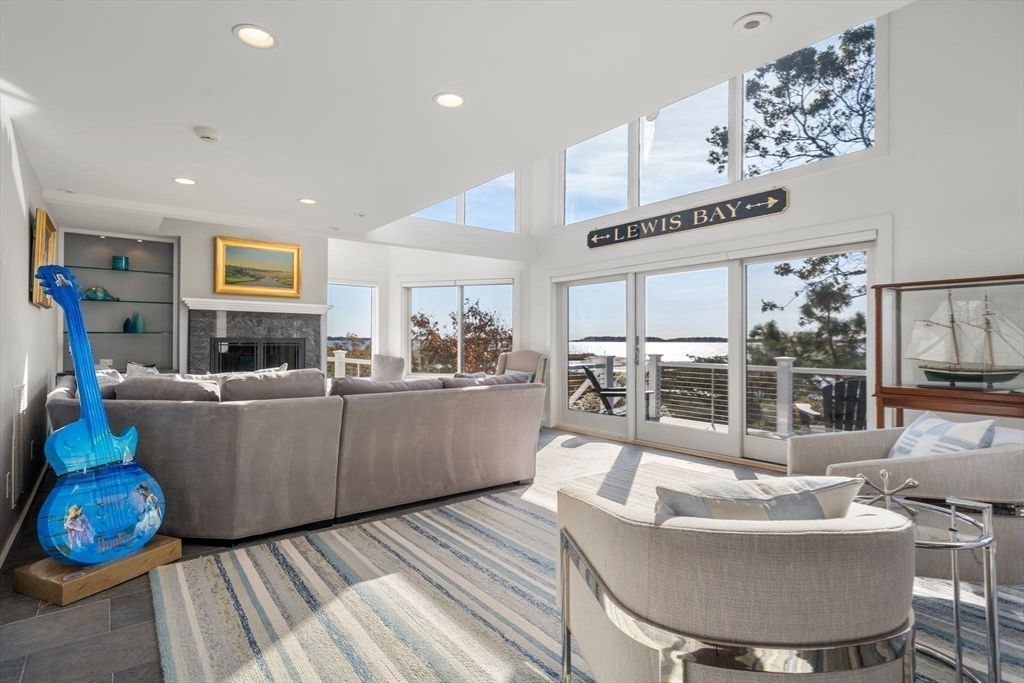 Fireplace, Interior, Living room, Recessed Lighting