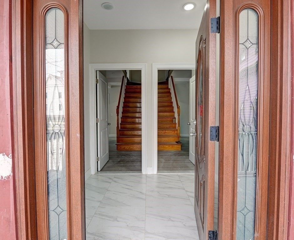 Interior, Marble, Recessed Lighting