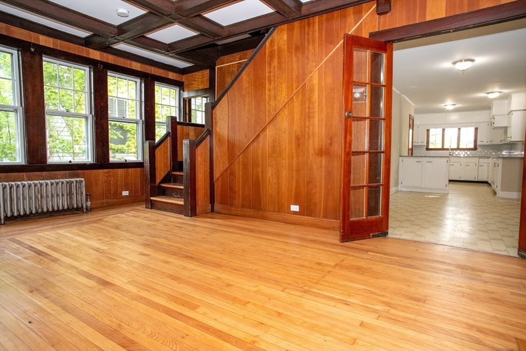 Empty room, Interior, Kitchen, Wood Texture Flooring, Wooden Walls