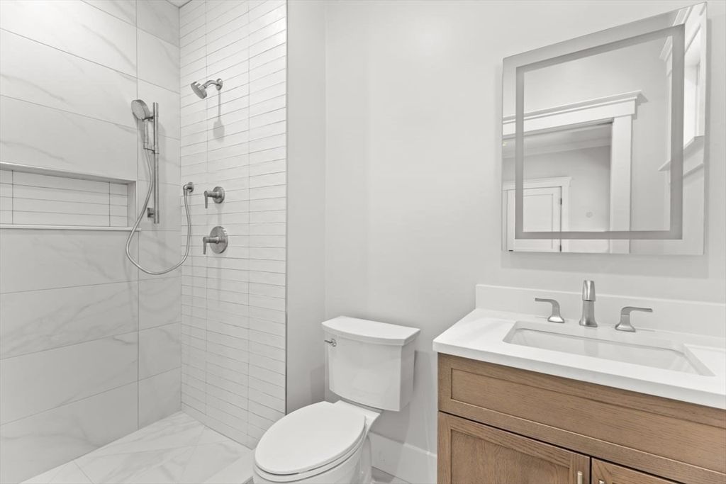 Bathroom, Interior, Marble, Marble Walls