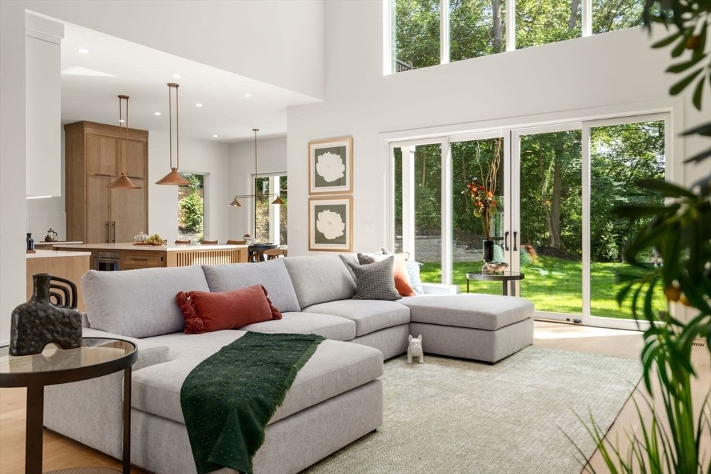 Interior, Kitchen, Living room, Pendant Lights, Recessed Lighting, Wood Texture Flooring