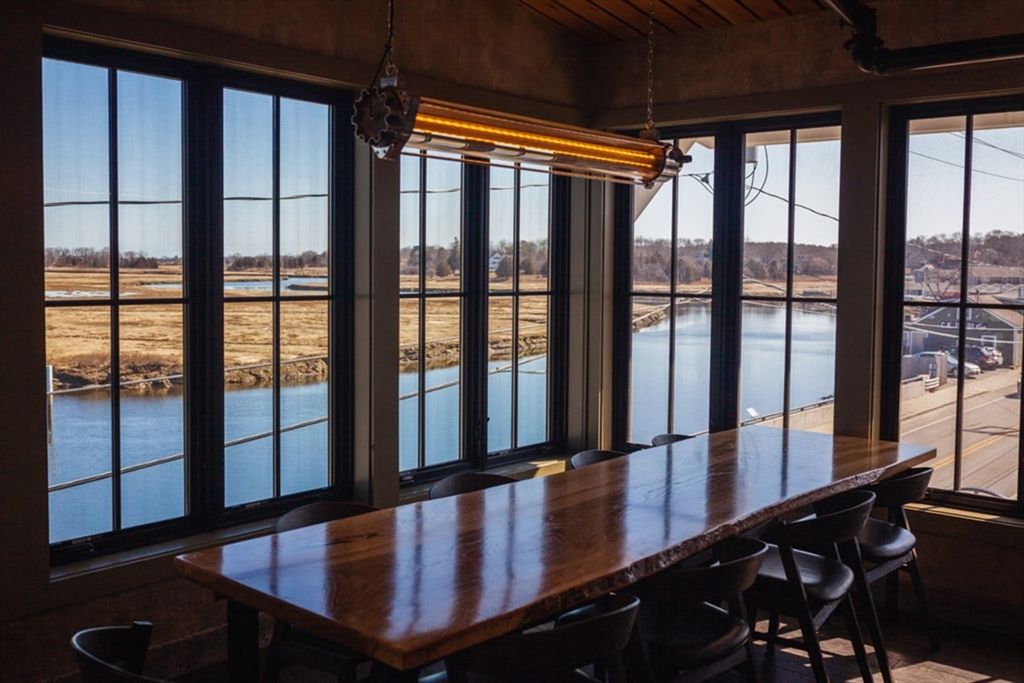 Dining room, Interior, Pendant Lights, Water