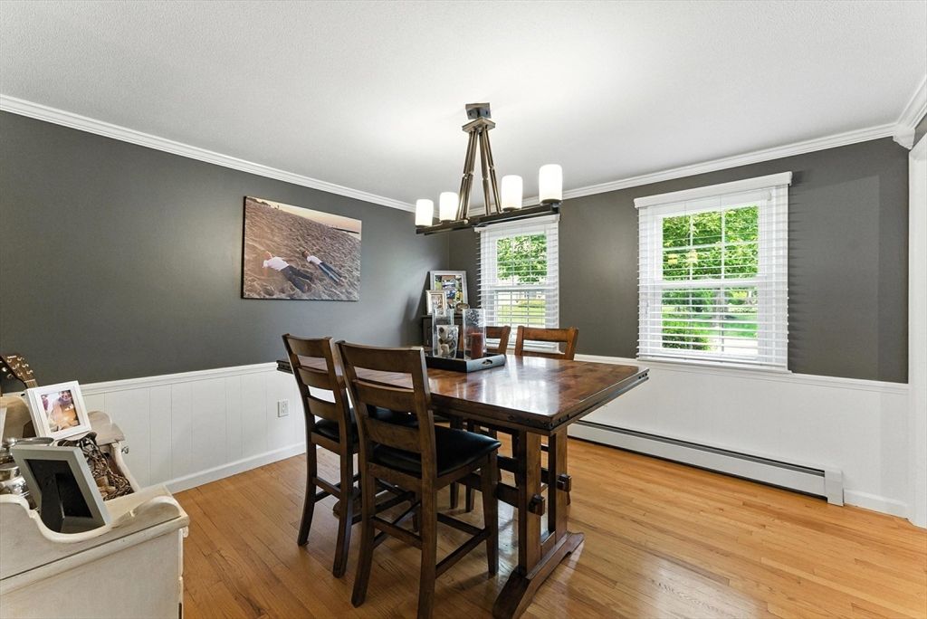 Chandelier, Dining room, Interior, Wood Texture Flooring