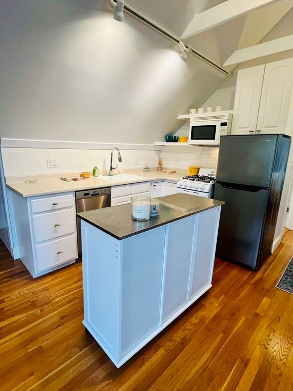 Interior, Kitchen, Wood Texture Flooring