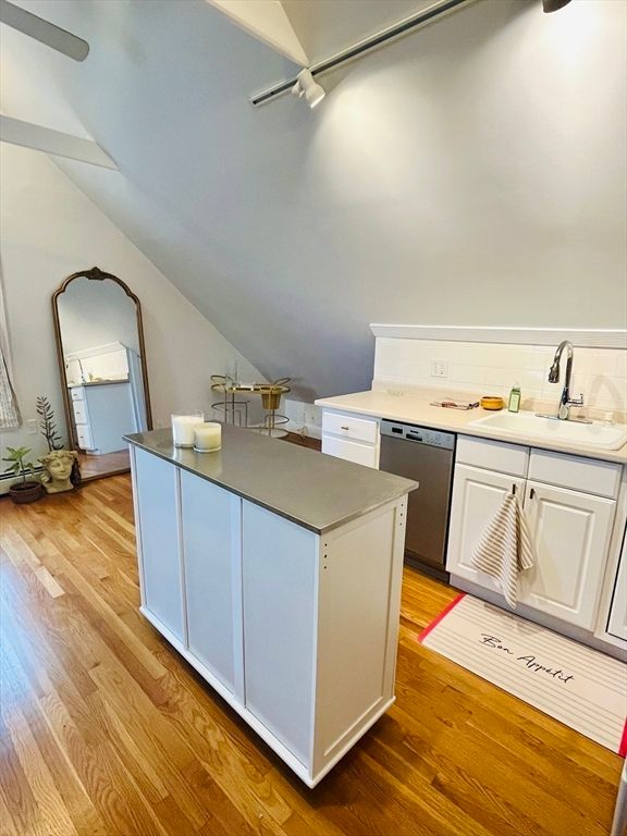 Interior, Kitchen, Wood Texture Flooring
