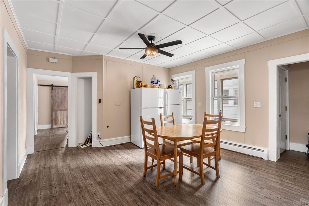 Dining room, Interior, Wood Texture Flooring