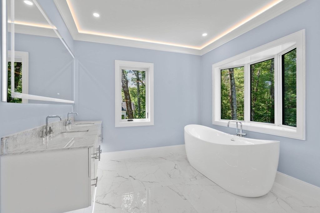 Bathroom, Dual Sink Vanities, Free Standing Baths, Interior, Marble, Recessed Lighting