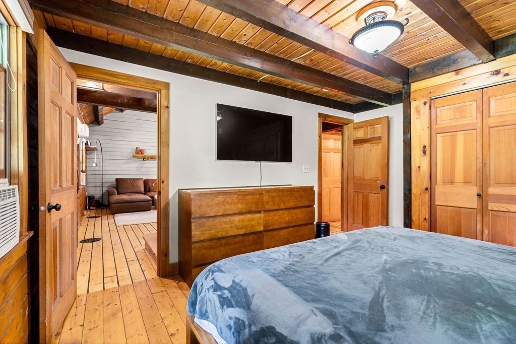 Bedroom, Interior, Wooden Beams, Wooden Ceilings, Wood Texture Flooring