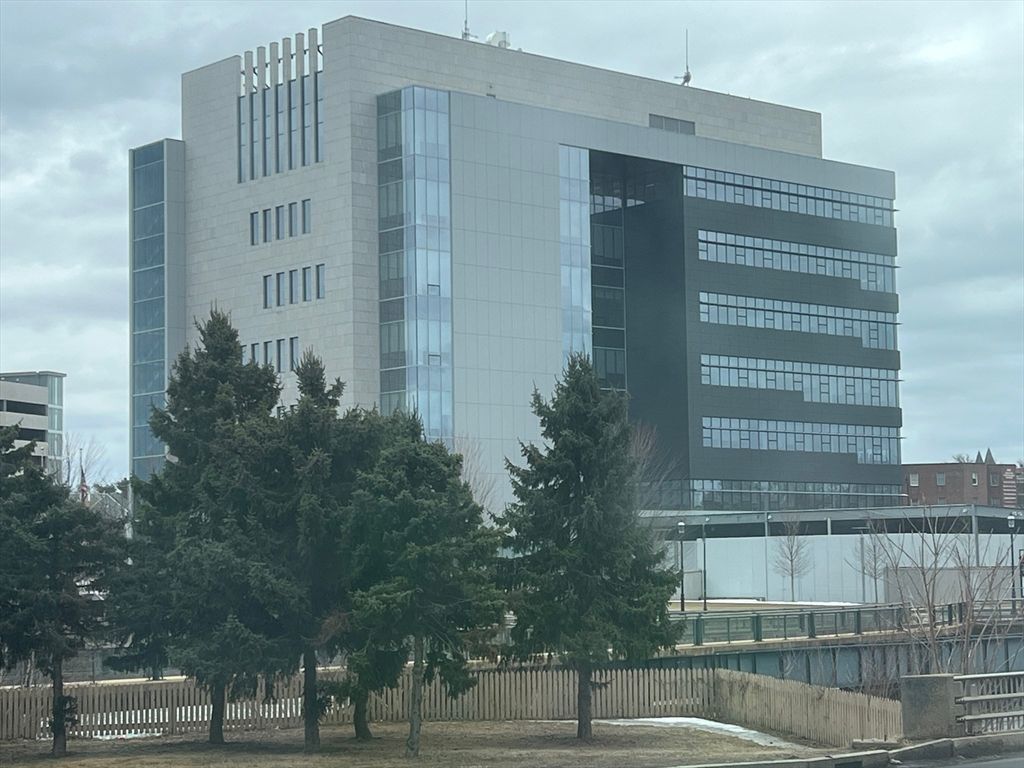 Exterior, Facade, Highrise