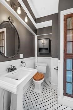 Bathroom, Interior