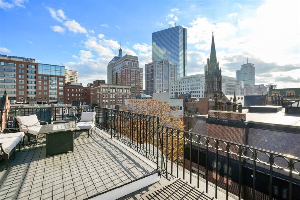 Exterior, Other, Skyline