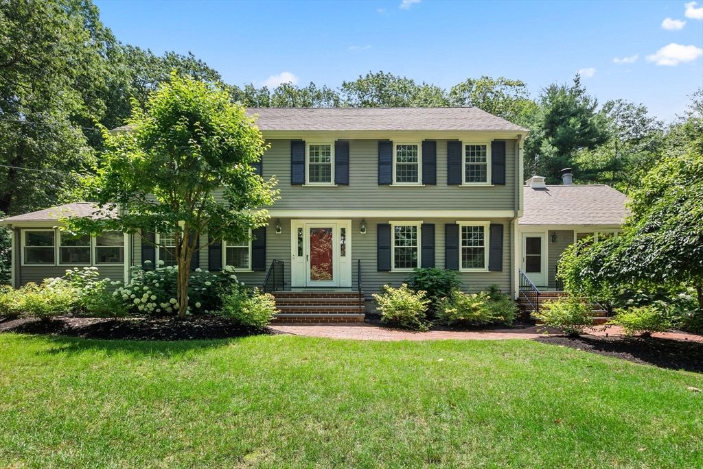 Exterior, Facade, Georgian