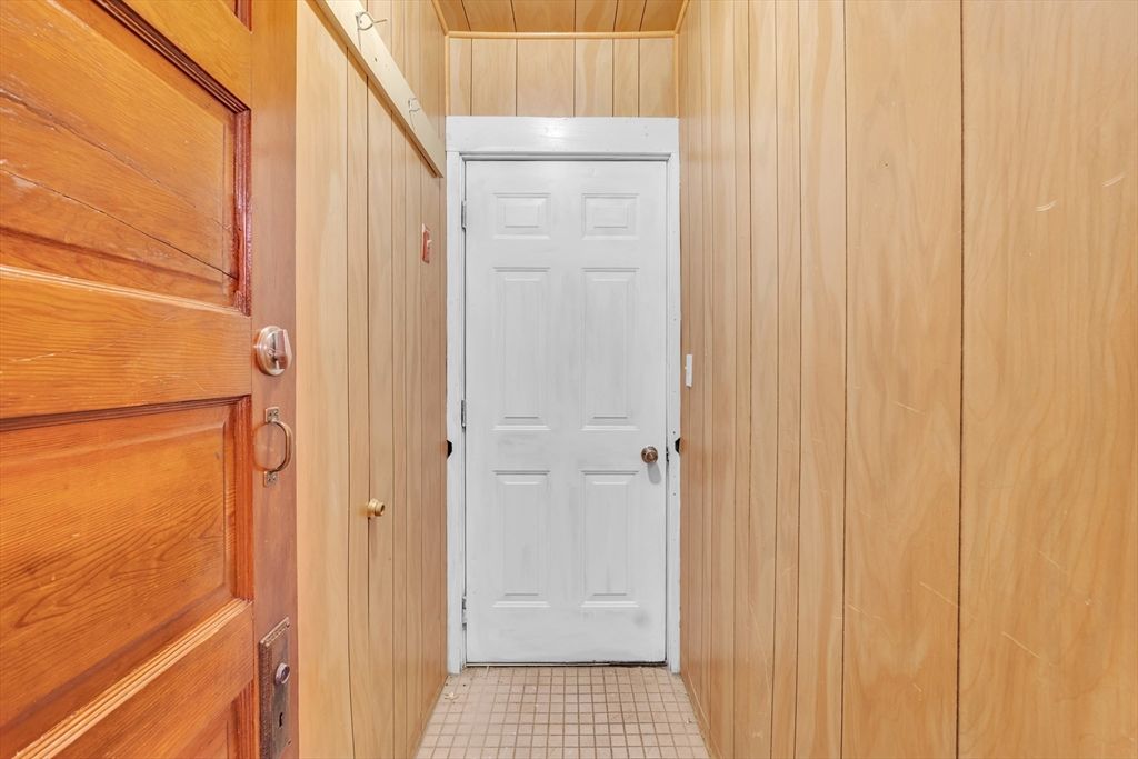 Interior, Wooden Walls