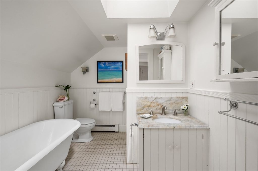 Bathroom, Dual Sink Vanities, Free Standing Baths, Interior