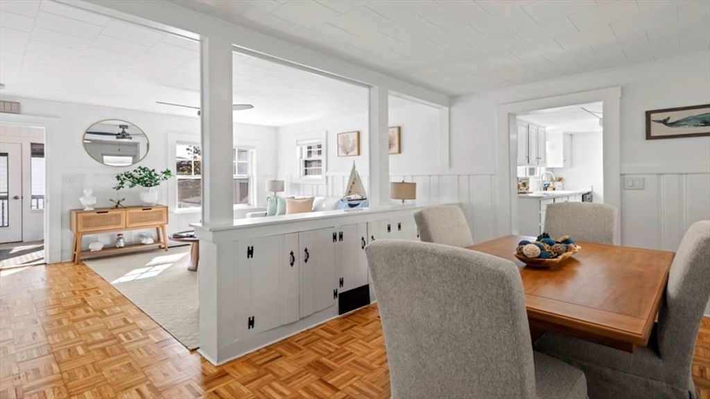 Dining room, Interior, Wood Texture Flooring