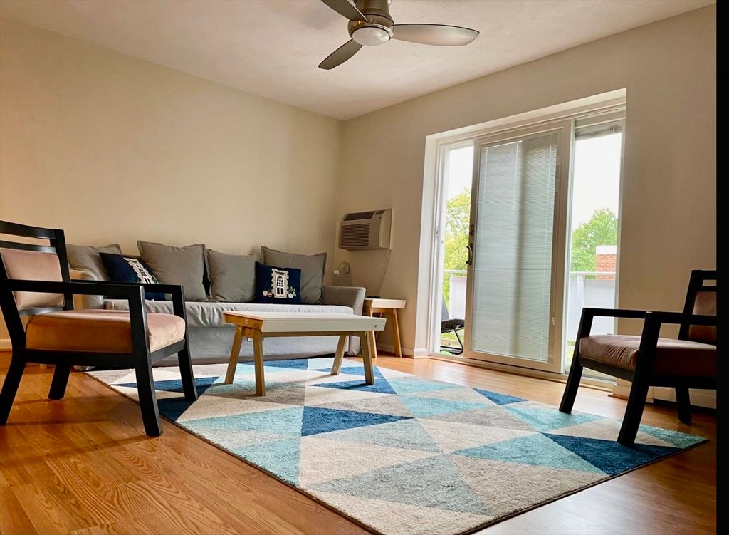 Bedroom, Dining room, Interior, Wood Texture Flooring