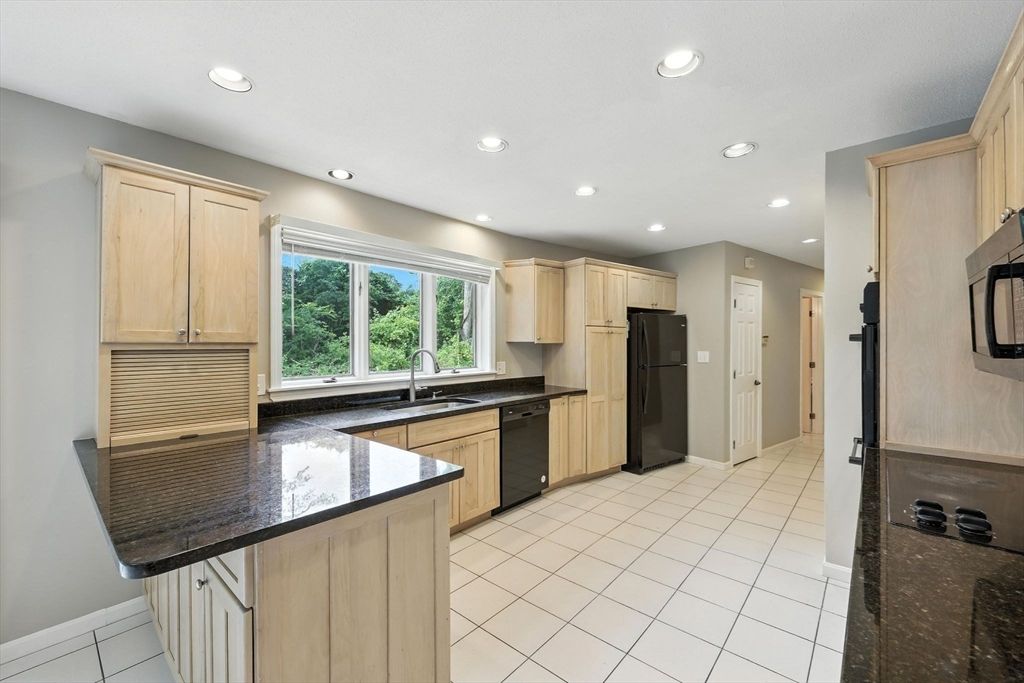 Interior, Kitchen, Recessed Lighting