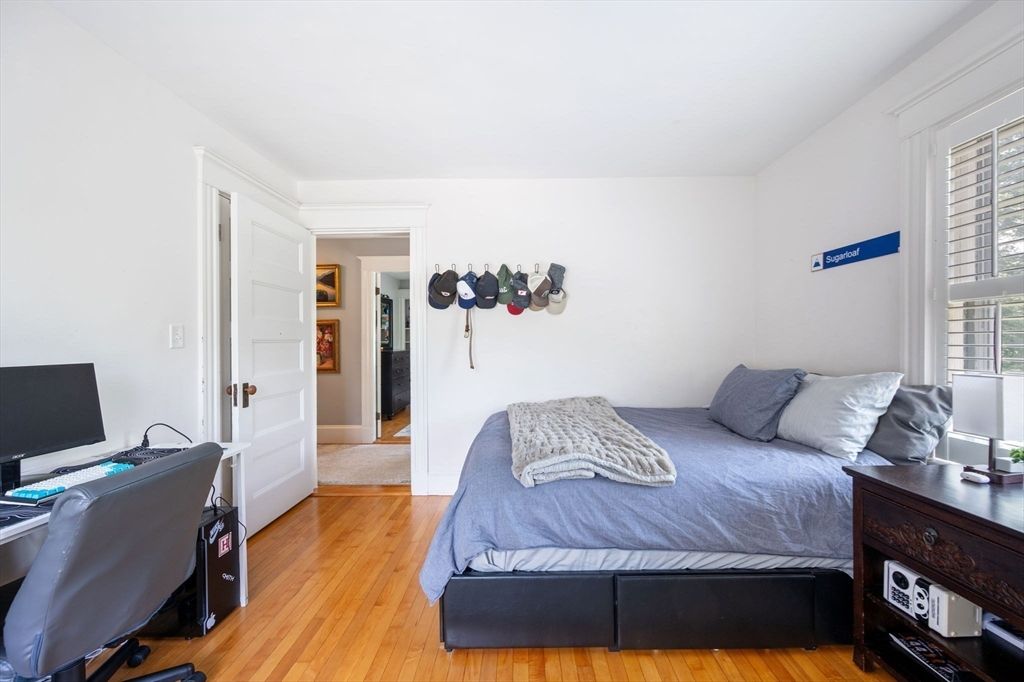 Bedroom, Home Office, Interior, Wood Texture Flooring