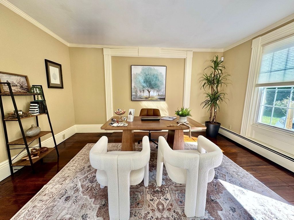 Dining room, Interior, Wood Texture Flooring