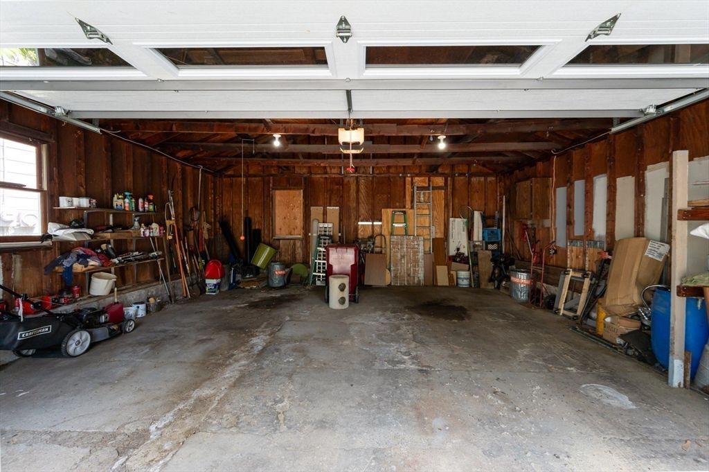 Interior, Wooden Beams, Wooden Walls